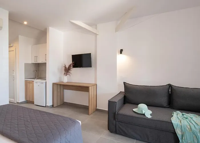 Marianna Apartamento Kriaritsi